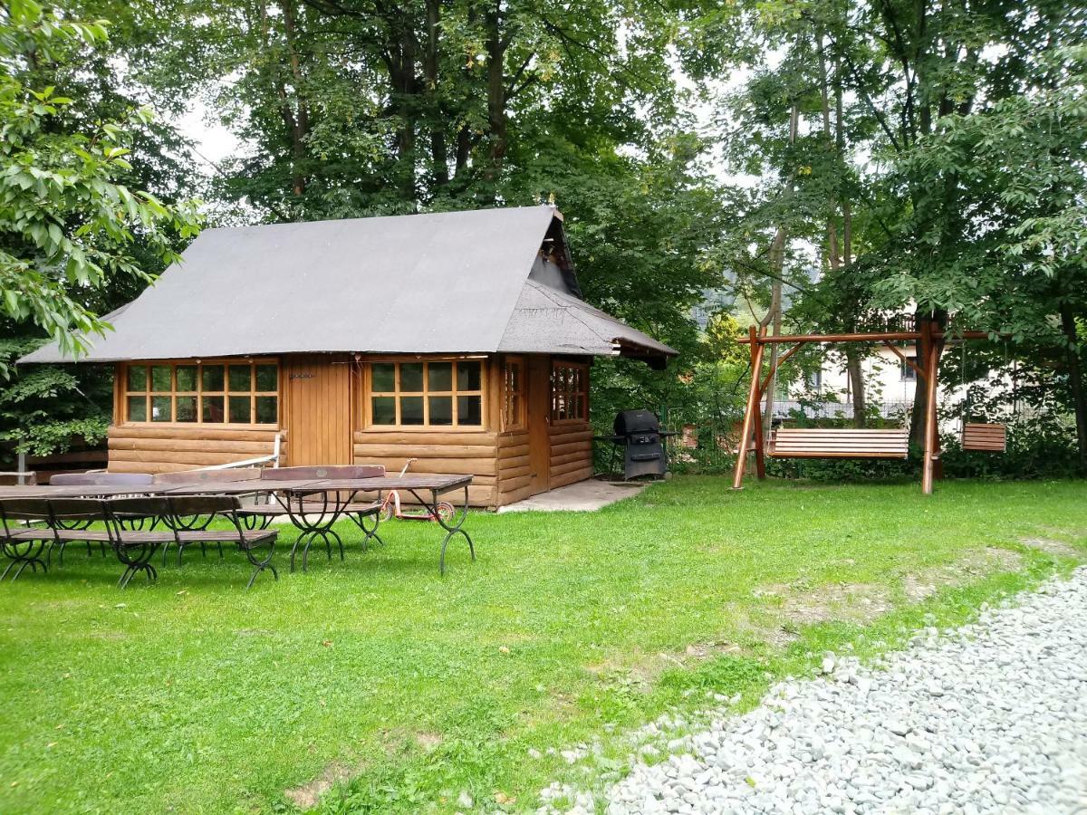 Gazdowka "Pod Pstragiem" Villa Korbielow Luaran gambar