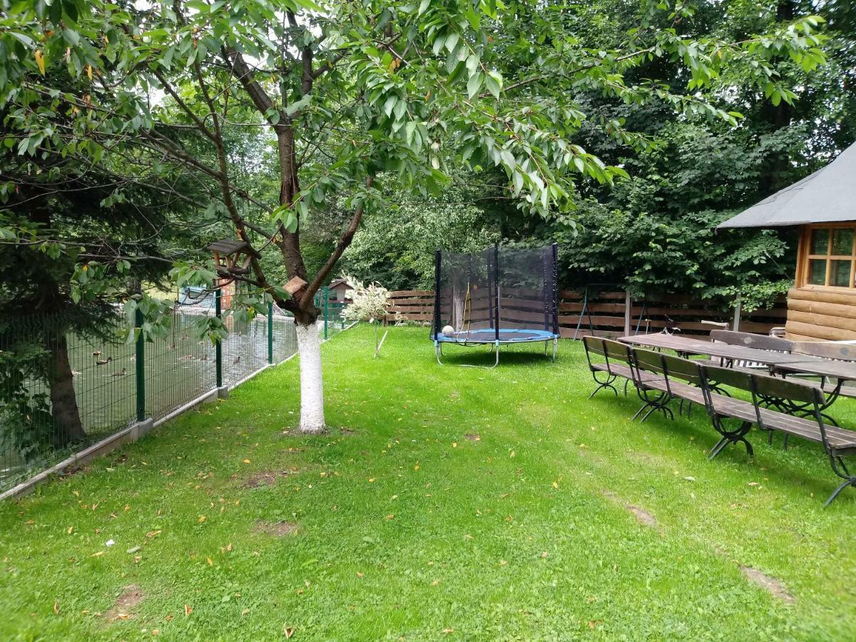 Gazdowka "Pod Pstragiem" Villa Korbielow Luaran gambar