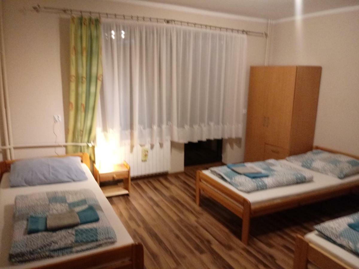 Gazdowka "Pod Pstragiem" Villa Korbielow Luaran gambar