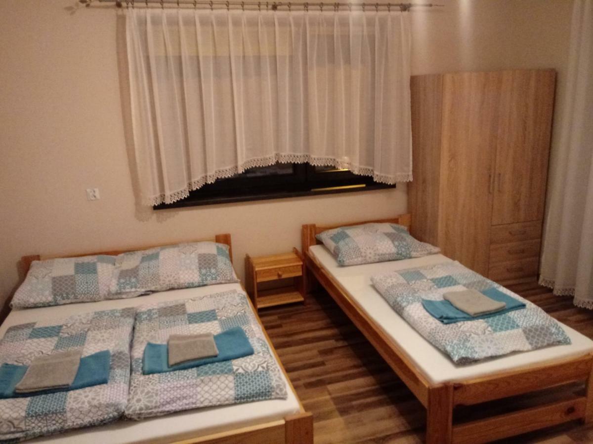 Gazdowka "Pod Pstragiem" Villa Korbielow Luaran gambar